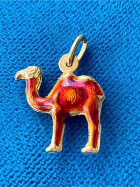 18k Gold Enamel Camel Charm